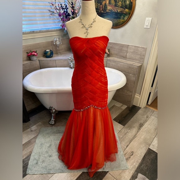 Like New La Femme Orange Sexy Red Strapless Rhinestone Gauze Chic Dress 2 - Picture 4 of 16